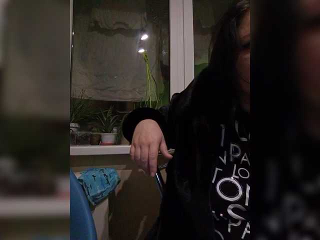 SexyPanda03 — Hello everyone, I'm Masha. Watch my videos in my profile. I have Lovens from 1 tk, my favorite vibration is random 100 tk.On squirt and fuck pussy dildo @total -- countdown: @sofar collected, @remain left until the show!