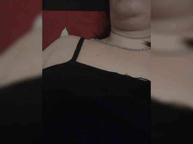 Sweet_Symphony webcam