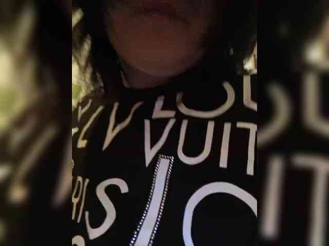 Sweet_Symphony webcam