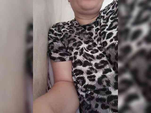 Sweet_Symphony webcam