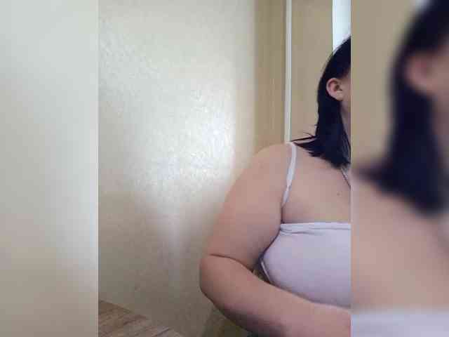 Sweet_Symphony webcam