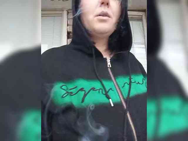 Sweet_Symphony webcam