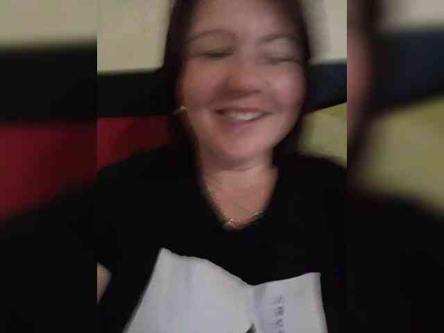 Sweet_Symphony webcam