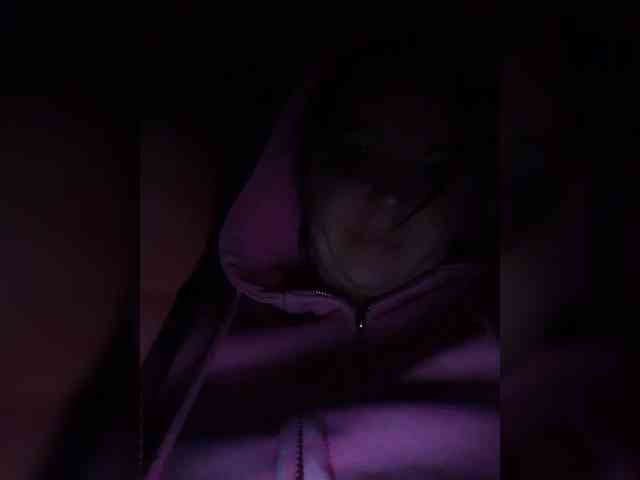 Sweet_Symphony webcam