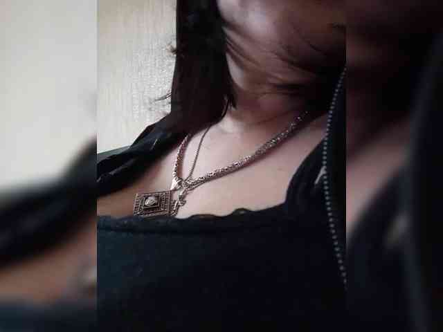 Sweet_Symphony webcam