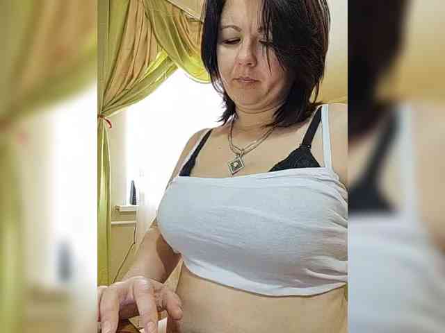 Sweet_Symphony webcam