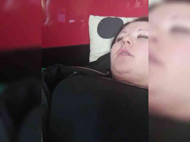 Sweet_Symphony webcam