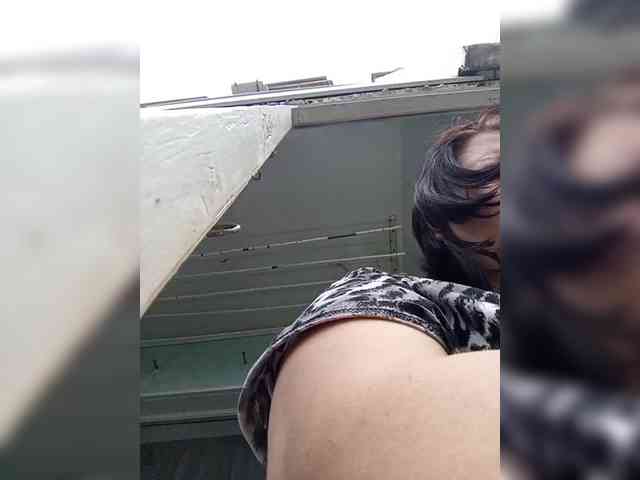 Sweet_Symphony webcam