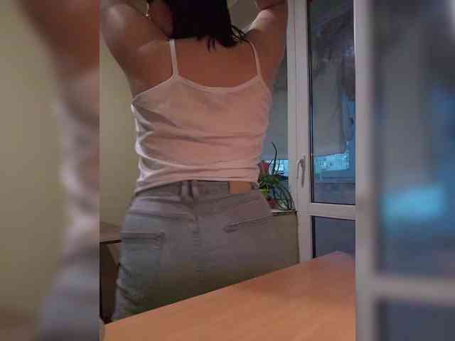 Sweet_Symphony webcam