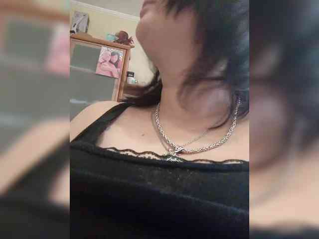 Sweet_Symphony webcam