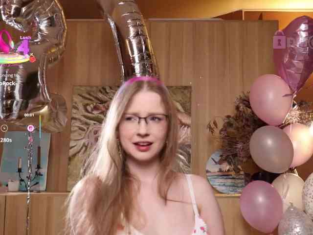 hot striptease Steffania