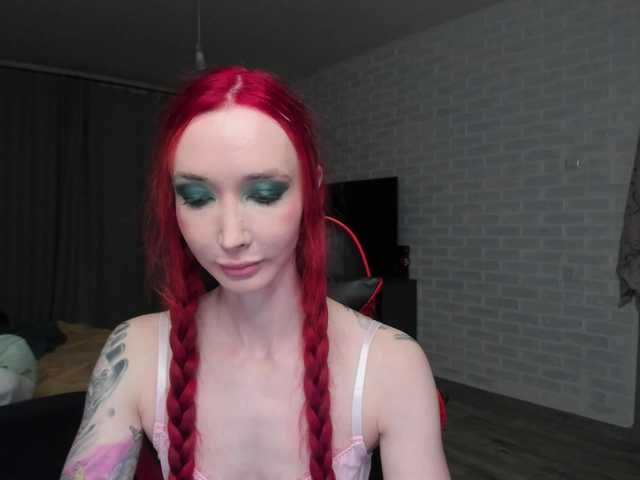 Natali-Sweet's BongaCams show and profile