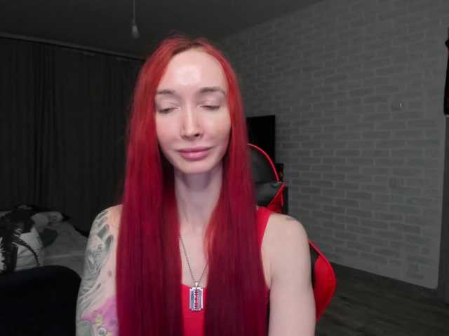 Natali-Sweet's BongaCams show and profile