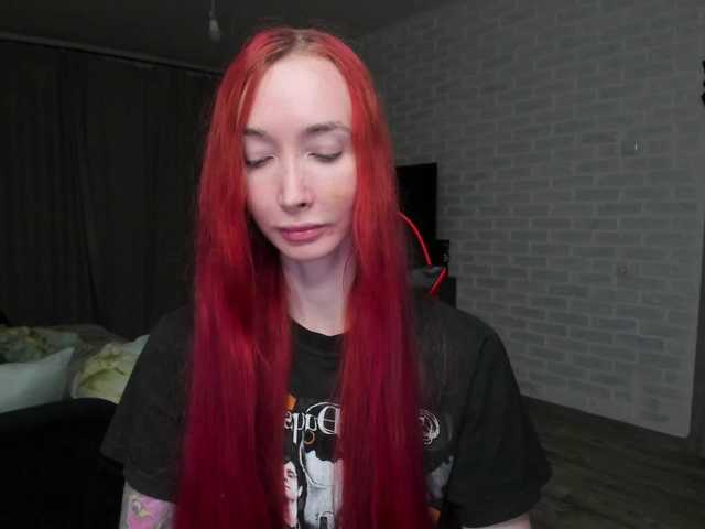 Natali-Sweet's BongaCams show and profile