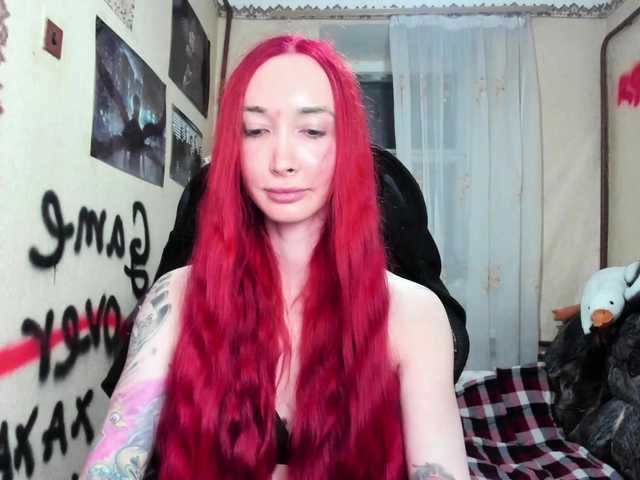 Natali-Sweet's BongaCams show and profile