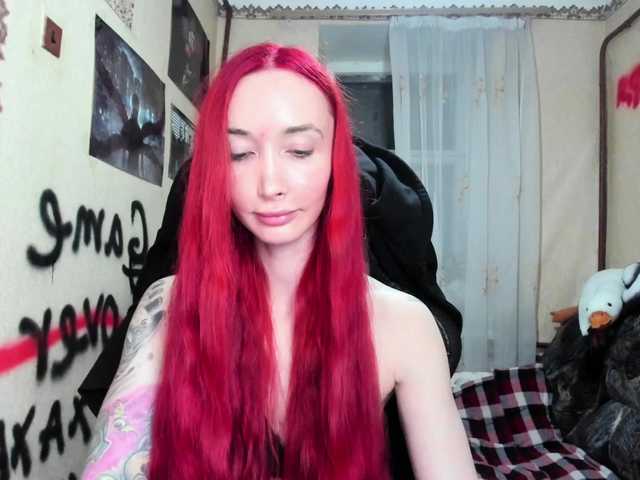 Natali-Sweet's BongaCams show and profile