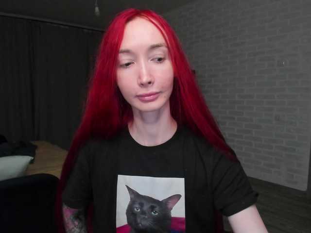 Natali-Sweet's BongaCams show and profile