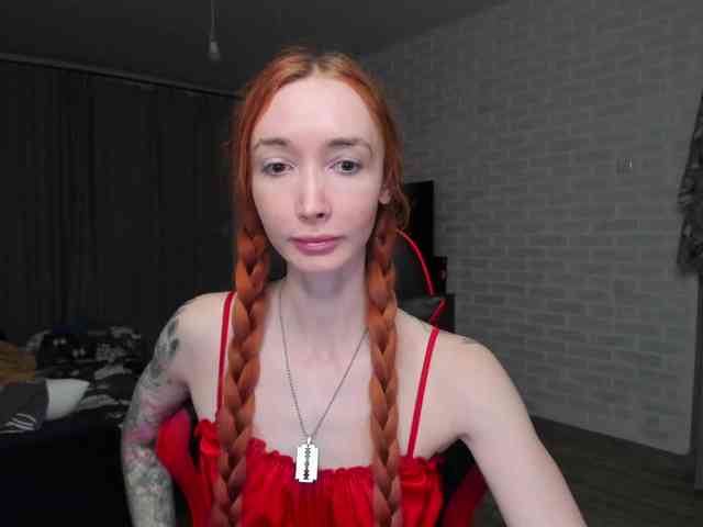 Natali-Sweet bongacams