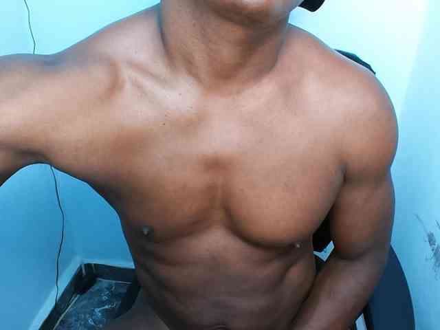 XBIGCOCKBLACK XBIGCOCKBLACK