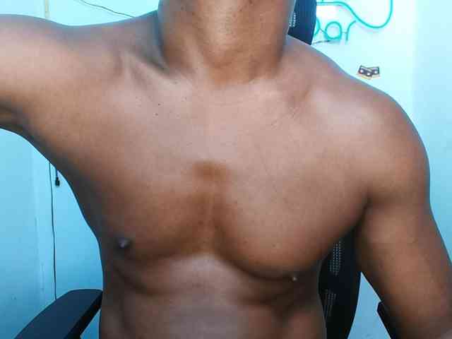 XBIGCOCKBLACK