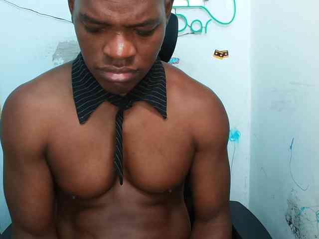 XBIGCOCKBLACK