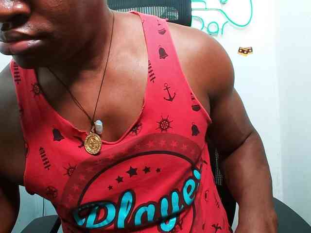 XBIGCOCKBLACK