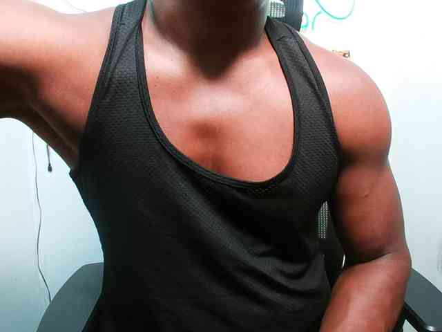 XBIGCOCKBLACK