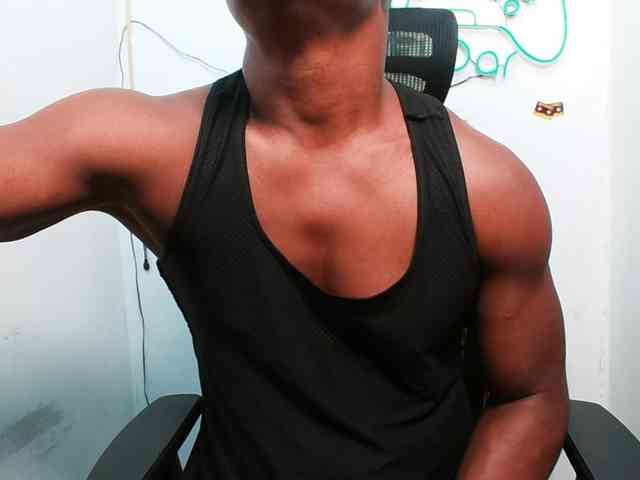XBIGCOCKBLACK