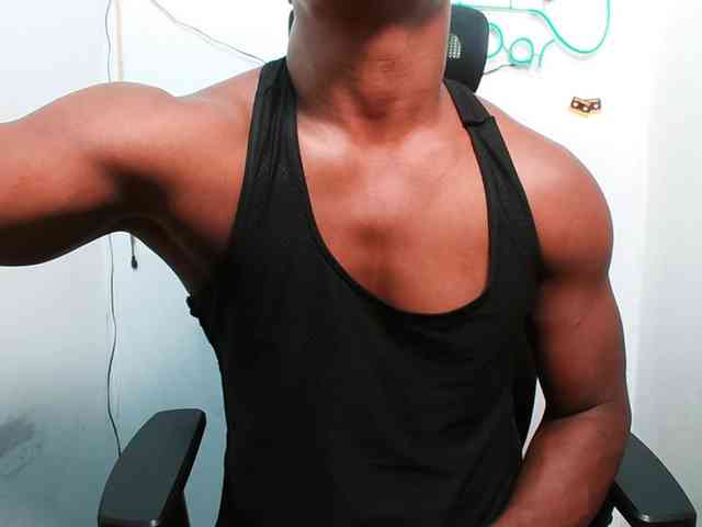 XBIGCOCKBLACK