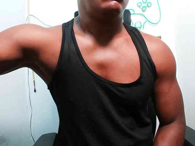 XBIGCOCKBLACK