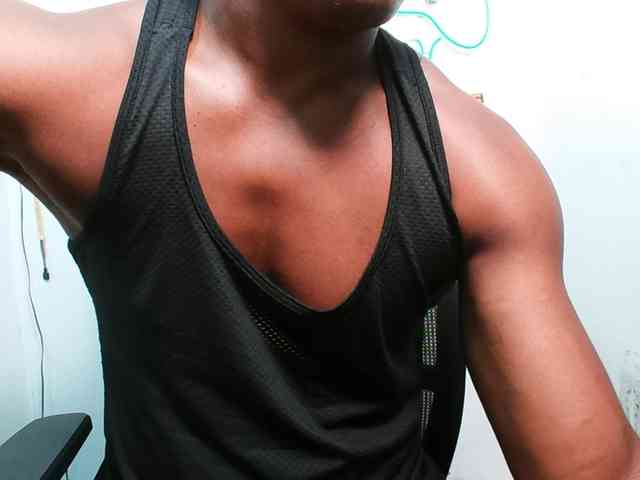 XBIGCOCKBLACK