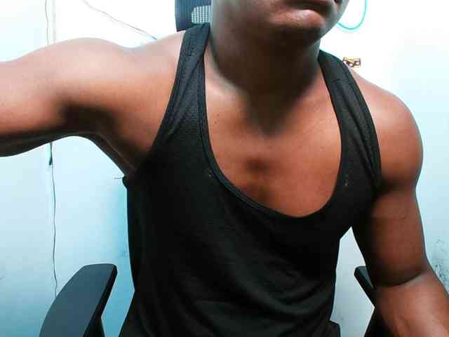 XBIGCOCKBLACK
