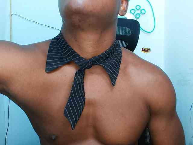 XBIGCOCKBLACK