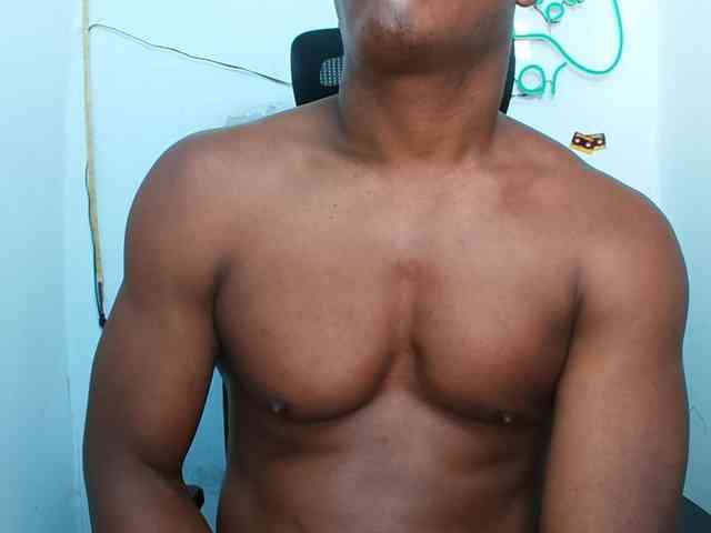 XBIGCOCKBLACK XBIGCOCKBLACK