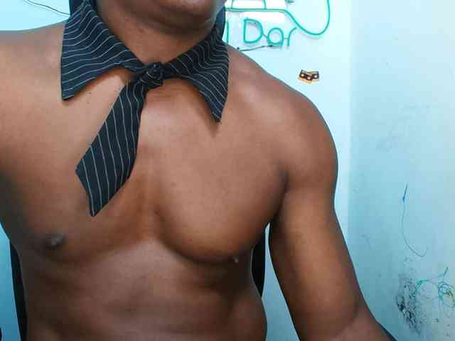 XBIGCOCKBLACK