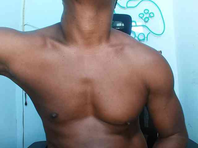 XBIGCOCKBLACK