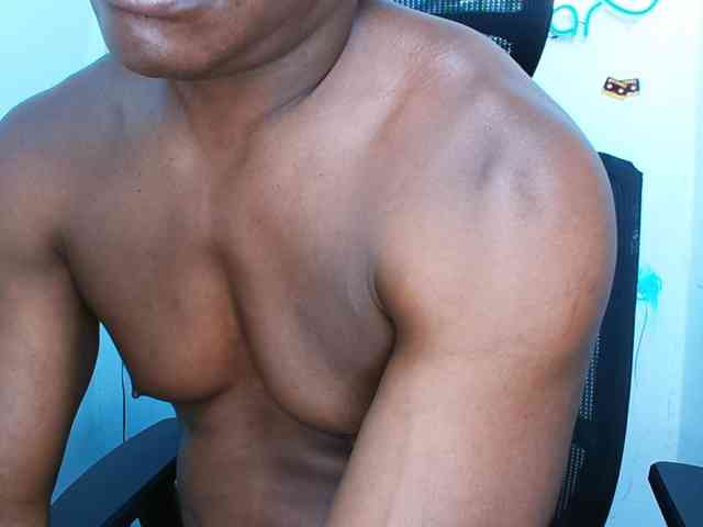XBIGCOCKBLACK