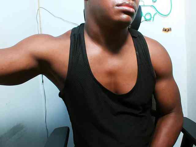 XBIGCOCKBLACK