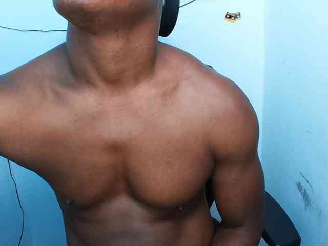 XBIGCOCKBLACK XBIGCOCKBLACK