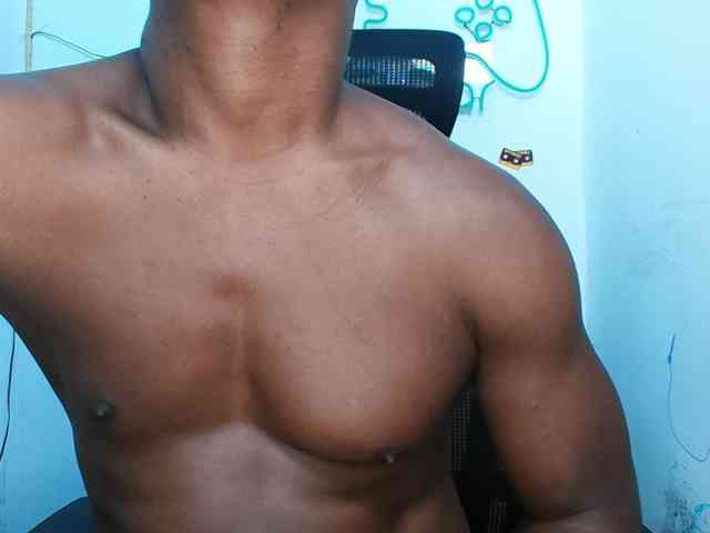 XBIGCOCKBLACK