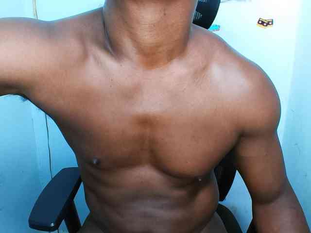 XBIGCOCKBLACK