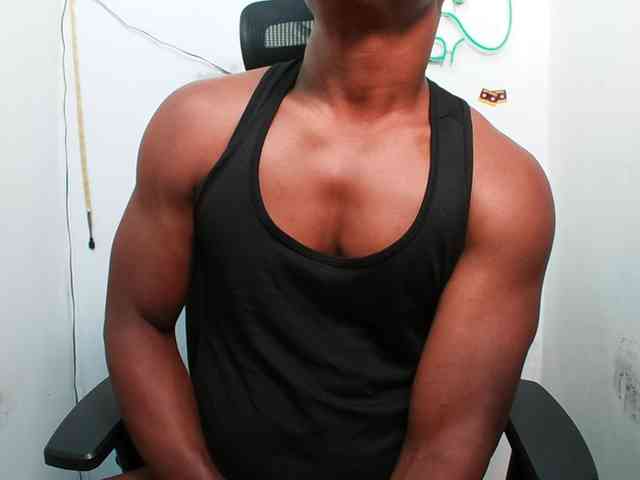 XBIGCOCKBLACK