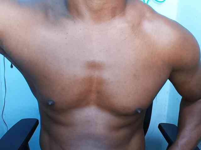 XBIGCOCKBLACK XBIGCOCKBLACK