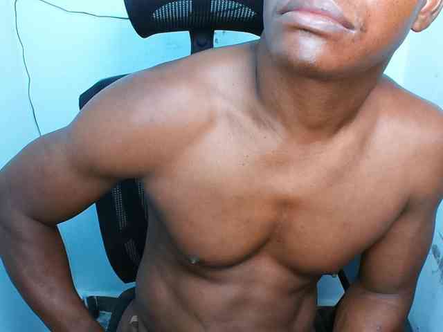 XBIGCOCKBLACK XBIGCOCKBLACK