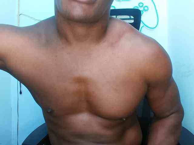 XBIGCOCKBLACK
