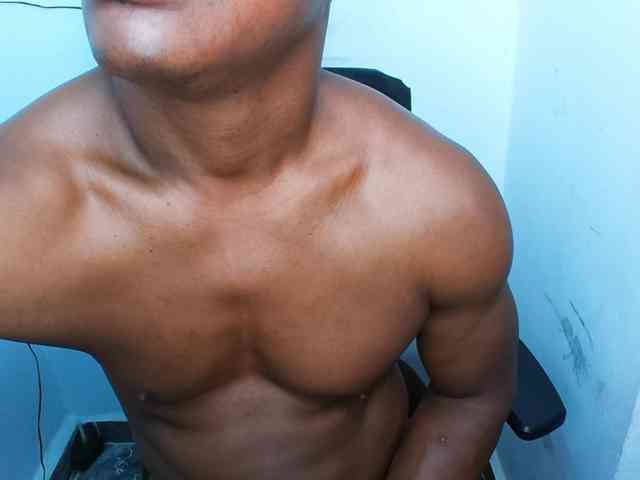 XBIGCOCKBLACK XBIGCOCKBLACK