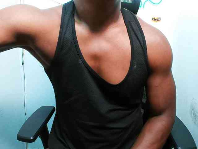 XBIGCOCKBLACK