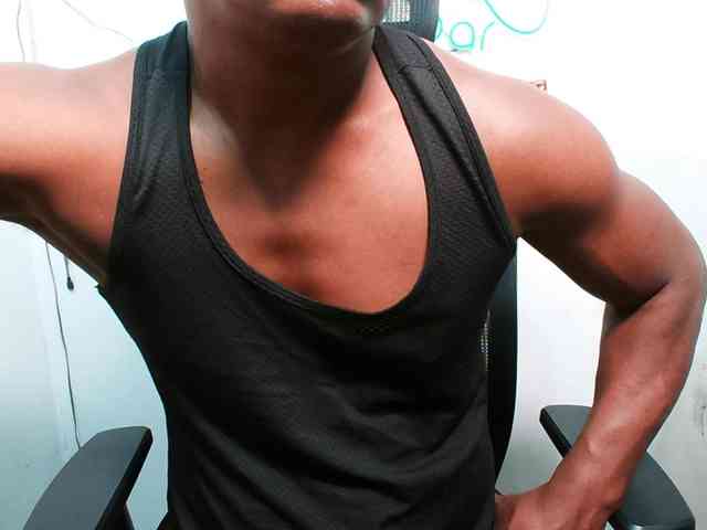 XBIGCOCKBLACK