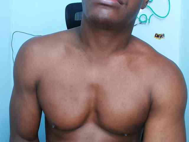 XBIGCOCKBLACK XBIGCOCKBLACK