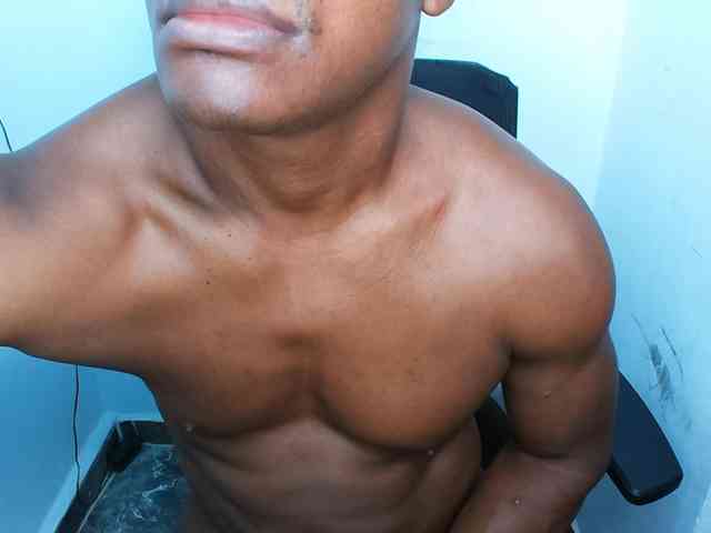 XBIGCOCKBLACK XBIGCOCKBLACK